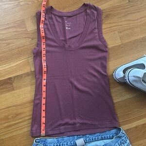 A new day scoop neck T-shirt, size small